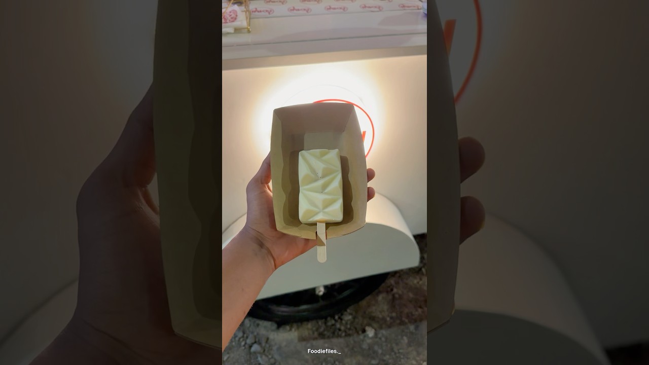 Lemon cheese icecream 😍🔥