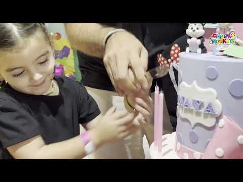 Prank on Chicky and Boom-Boom | D Billions #shorts #db