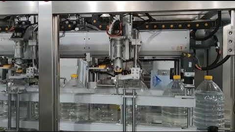 Automatic Edible Oil Linear Tracking Capping Machine