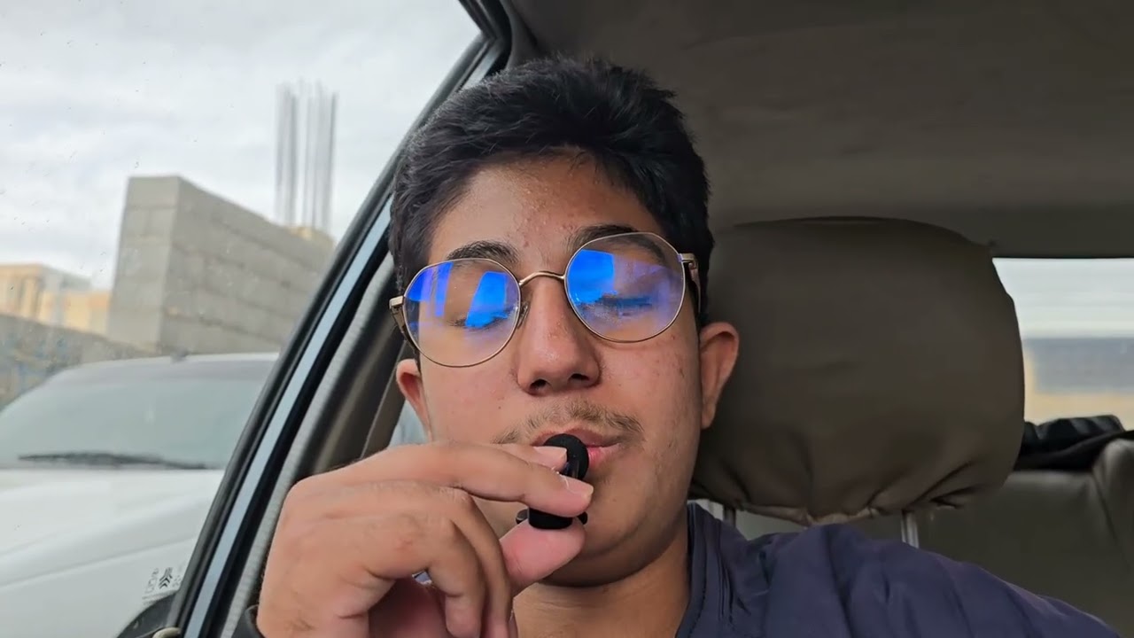 ویدوی یک روز فقط خوراکی های شیرین 