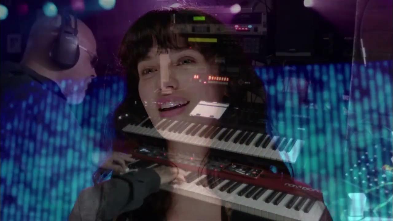 Jessica Brown Findlay "Anyone who knows what love is" Black Mirror 2nd