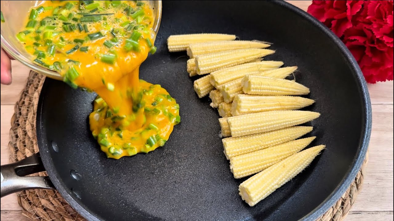 Stop boiling baby corn right now!Try cooking it with eggs instead!Mom’s secret recipe!