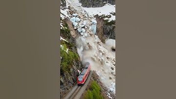 Landslide Hits as Train Enters the Tunnel!