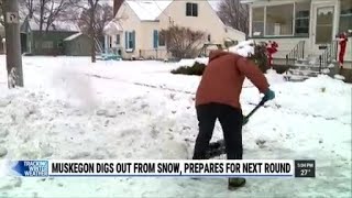 Muskegon digs out from snow, prepares for next round