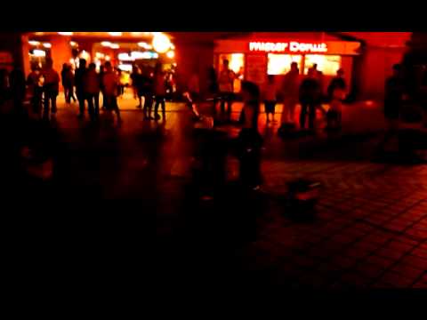 101.6.24 淡水街頭藝人子玨演唱-你不知道的事