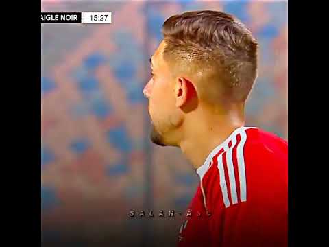الحكم شارب حاجة الاهلي الاهلي نادي القرن