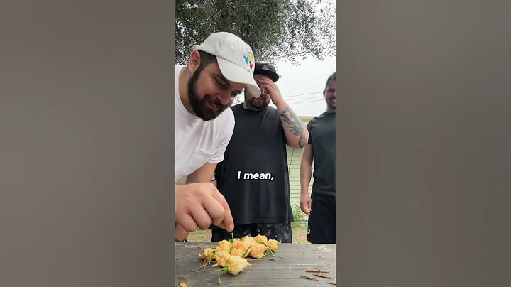 Eating a Peach Carolina Reaper With Friends #carolinareaperchallenge #carolinareaper #peppergrower