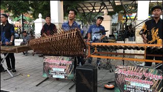 Buih Jadi Permadani  Cover Angklung Wijaya Malioboro