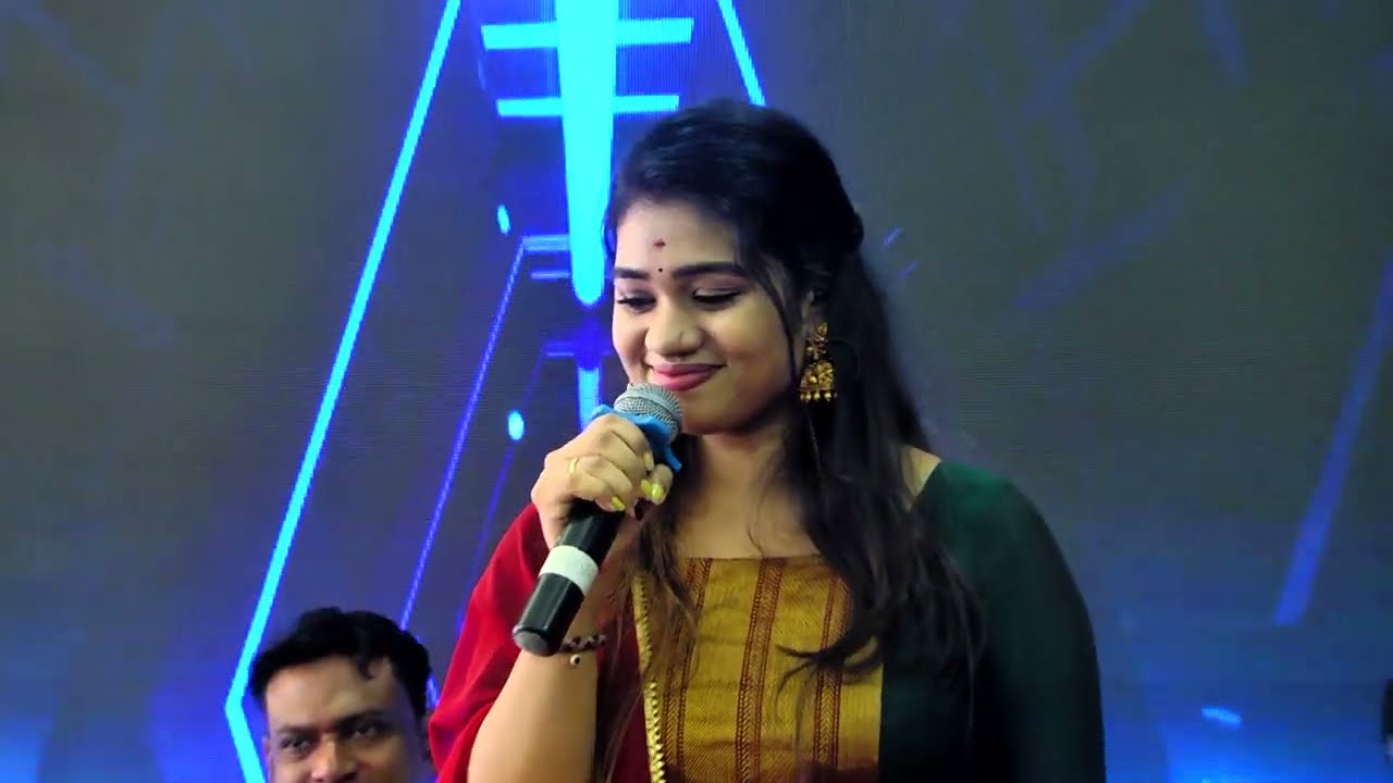 Neeyae Nirandharam Srinisha Christian devotional song live performance tonyrock406