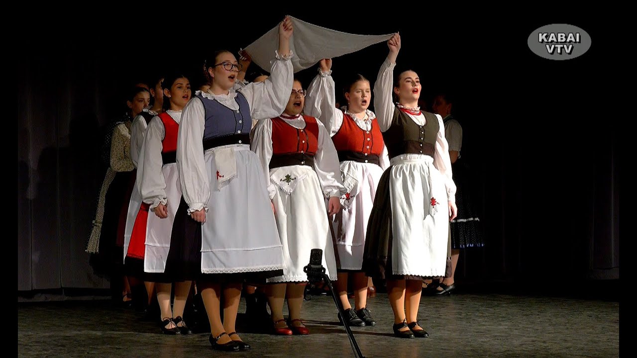 Táncos Kalendárium a Kabai Mennykő és a Szélrózsa Néptáncegyüttesek előadásában 2025. január 25.