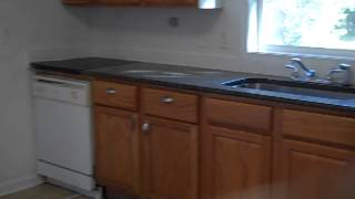 1605 Lakeview Dr