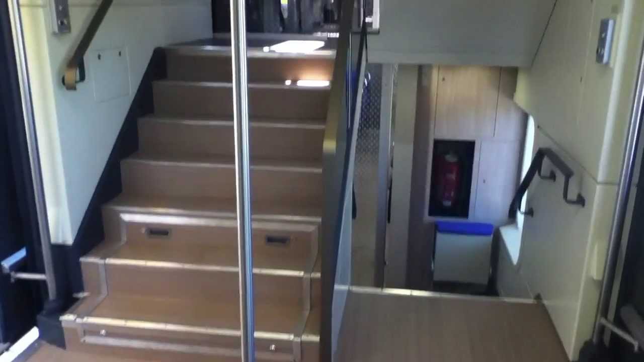 Lopen door NID / DDZ 7521 op station Hoorn!