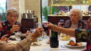 Living past 90: Caffeine, alcohol and extra weight may be good for you Resimi