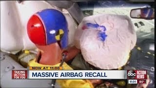 Car manufacturers issue global airbag recall
