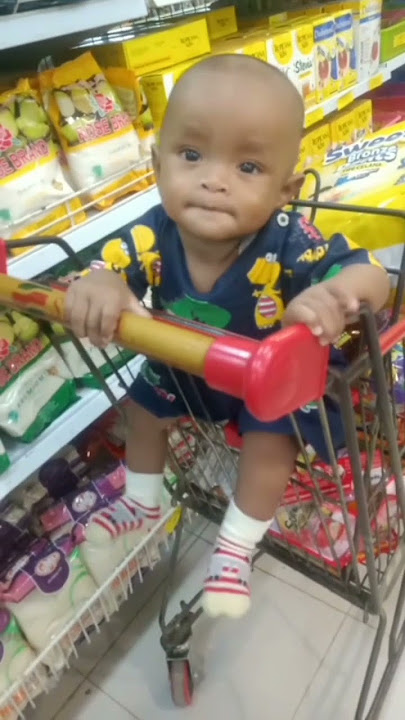 Dede Adrian belanja kebutuhan sendiri #short