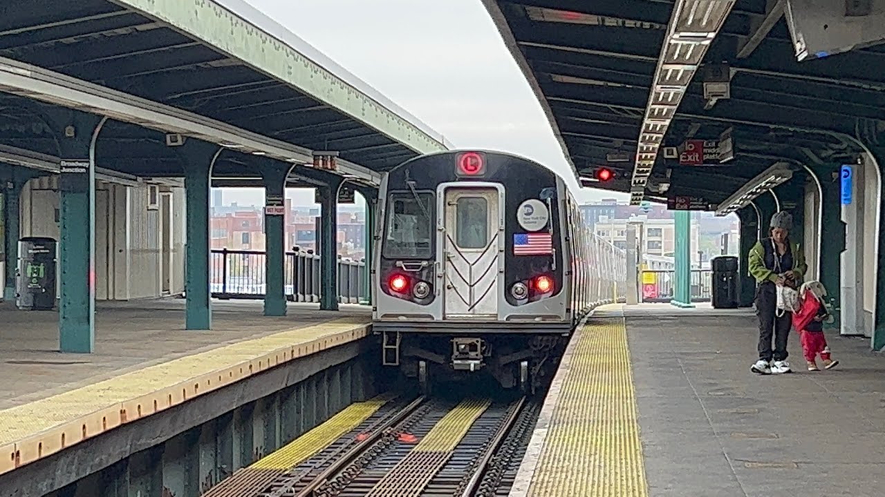 Canadian R143 Train A Canarsie Bound R143 L Train Departs Broadway Junction With Original ...