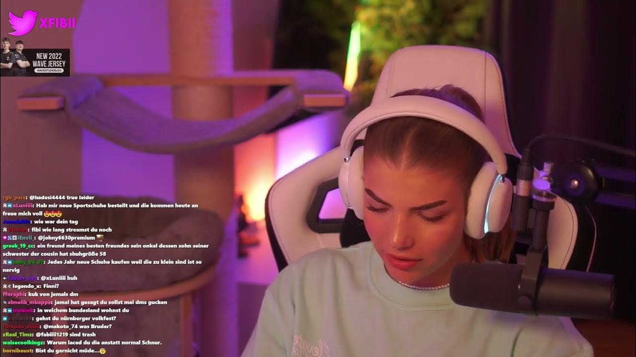 Best of Whiteout shower ass clip watch watch ass Whiteout shower clip