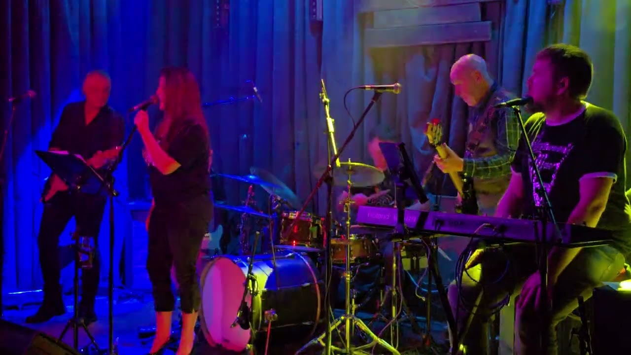 North Dogs 23. Highway To Hell