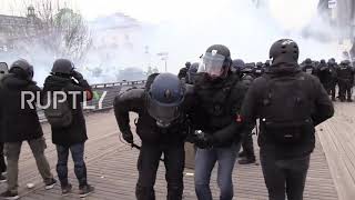 France: Clashes hit Paris as ‘Yellow Vests' protest for eighth straight week