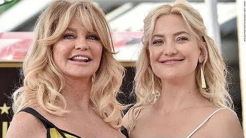 Goldie Hawn, Kate Hudson and baby make history with People cover  - Live News 24