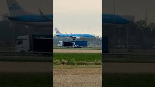 BOEING 737-8K2 KLM (VENICE TO AMSTERDAM) LANDING SCHIPHOL AIRPORT PHBXF / KL1634 BOEING 737-8K2 KLM (VENICE TO AMSTERDAM) LANDING SCHIPHOL AIRPORT PHBXF / KL1634
