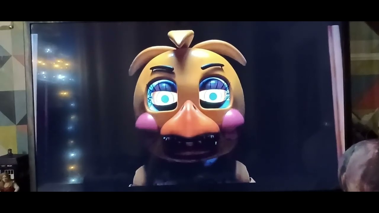 Reacting to the new five nights at freddys 2 movie trailer - YouTube