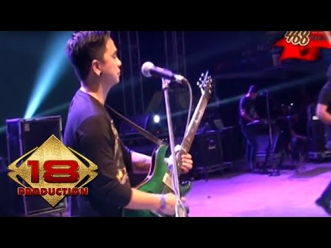 Ungu - Aku Bukan Pilihan Hatimu (Live Konser Semarang 9 Mei 2015)