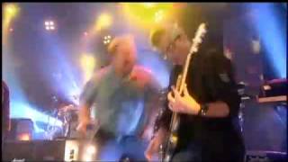 The Offspring-Come Out And Play（Live)