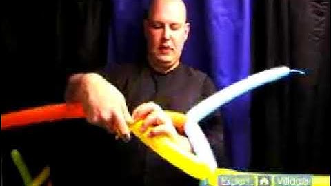 How to Make a Balloon Jester Hat