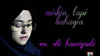 sholawat sedih siti hanriyanti santri cantik bersuara emas| miskin tapi bahagia cover( nasidaria )