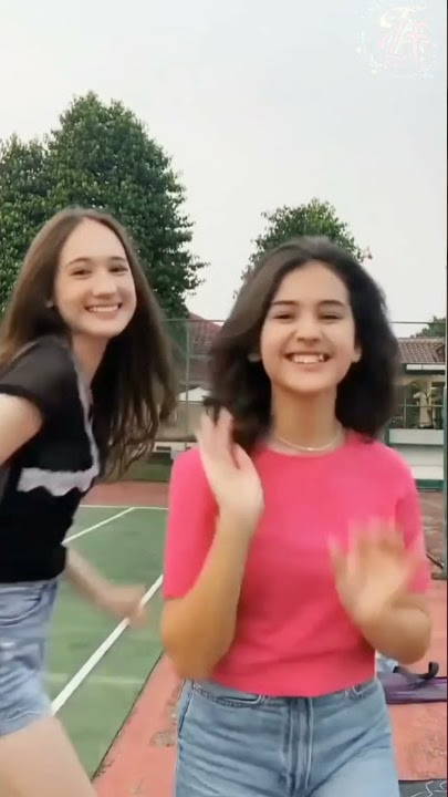 Cantik manis pintar joget lagi || joget celana ketat