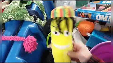 Thrifting the Goodwill Bins (Part 1) "Watch Me Dig for Treasures"