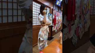 #歪嘴笑挑战 #歪嘴战神 #烤肉店 铁汁们，这次不刷碗！把馋了打在公屏上！