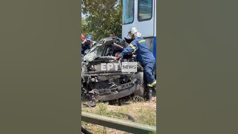 Αποκλειστικό: Βίντεο με τον οδηγό που παρασύρθηκε από τον συρμό του προαστιακού σώο στα συντρίμμια