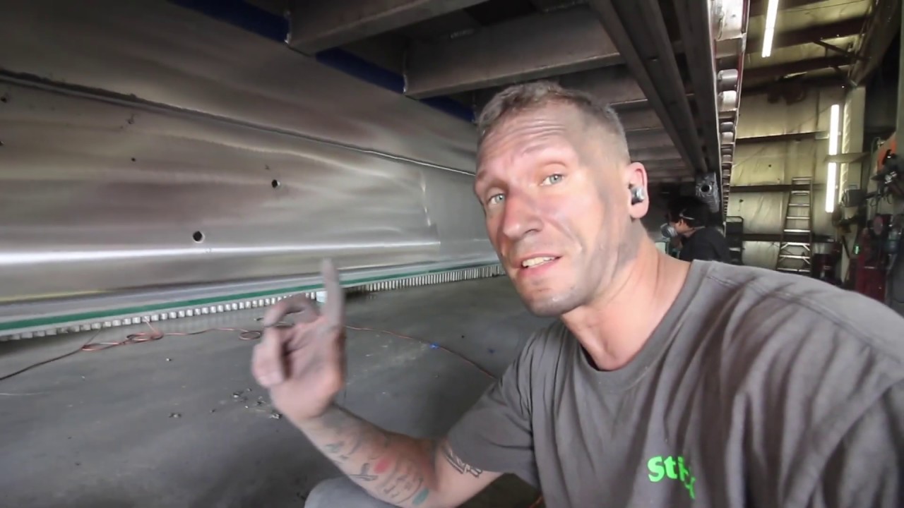 How to polish Trailer rails or Pontoon boats Evan's detailing and