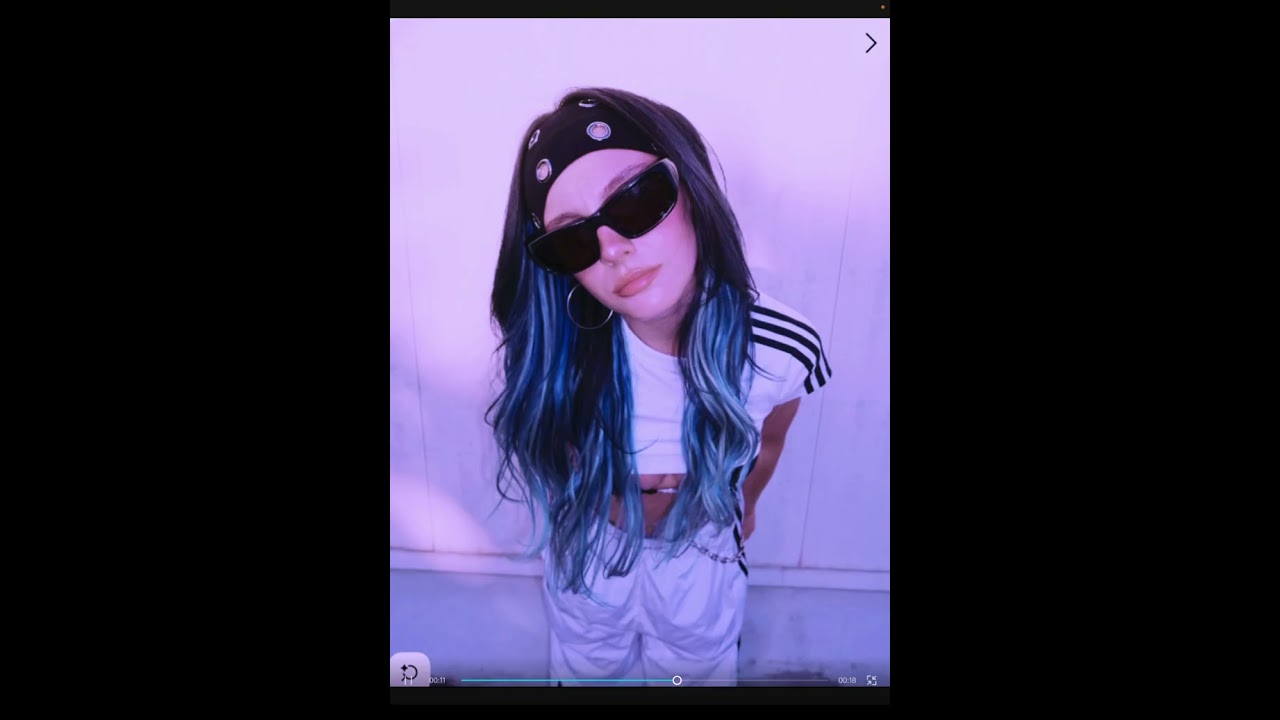 Zeynep💙 - YouTube