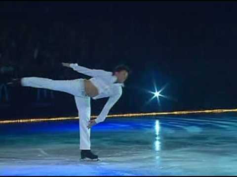 Weiss skates and daughter Annie Mae sings.mpg