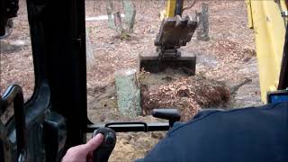 Komatsu PC88 mr8 - Stump pulling job