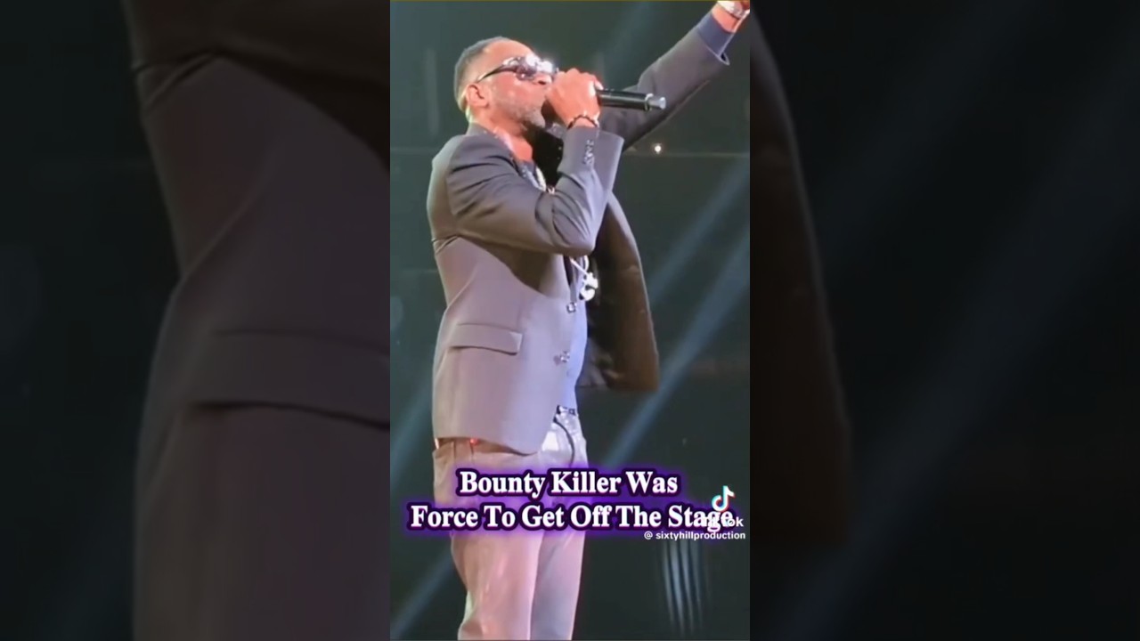 Vendetta Fans Run Bounty Killa Off Stage At Barclays Center 🤣😦 