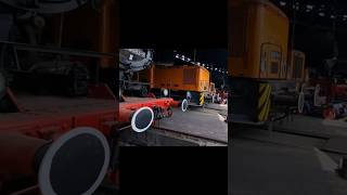 52 8083-9 und 106 078-9 in den heiligen Hallen des Bw Falkenberg oberer Bahnhof
