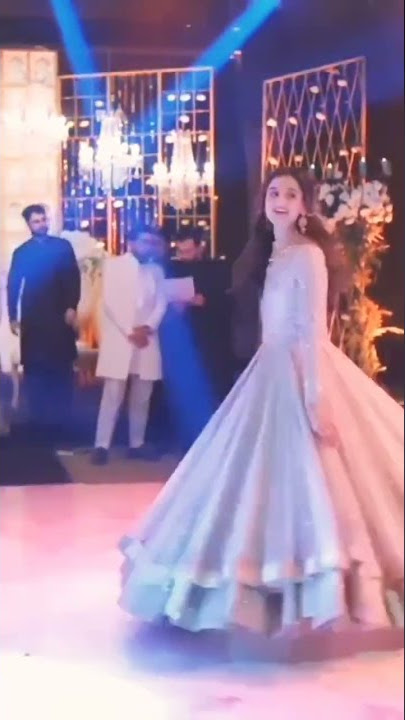 Ungali Pakad ke tune Chalna Sikhaya tha na bridal dance short video