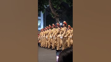 Bông Hồng Thép - Khối Nữ Cảnh Sát Giao Thông.