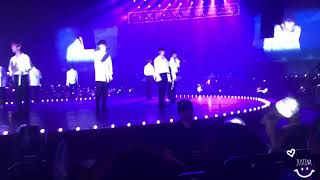 FANCAM 180728 WANNA ONE WORLD TOUR IN HK 워너원 홍콩 콘서트  갖고싶어 AC…