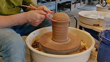 Making a lidded jar part 3