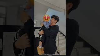 Taehyung update about he worg with peggy in studio n photos with kids #bts #taehyung