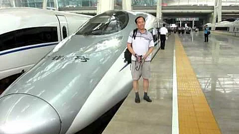 Beijing-Shanghai high-speed train makes debut - DayDayNews