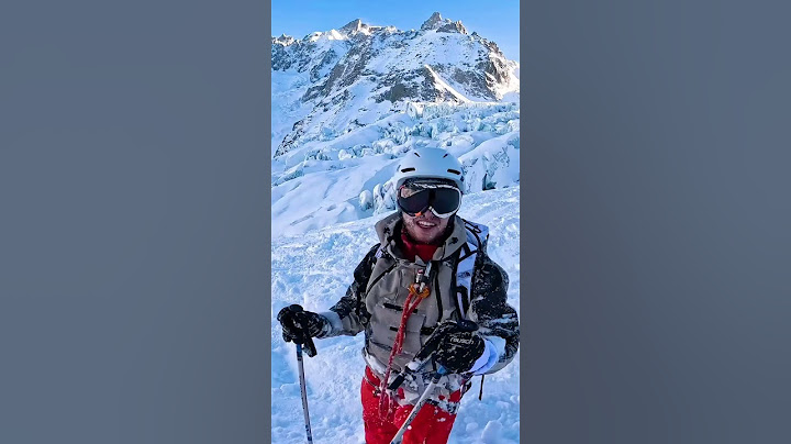 @Michou sait comment se relever dans la poudreuse 🤣 #chamonix #skiing  #freeride