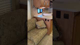 Diesel Pusher Under Market Value? 2007 Winnebago Journey 39K For Sale VA #dieselpusher #rvlife