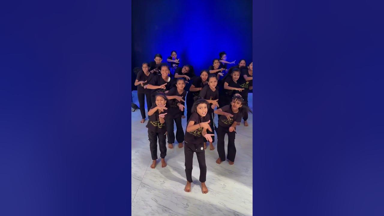 Shaky Shaky ❤️😍 | #dance #abcddancefactory #trending #dancechallenge #marathisong #explore #shorts