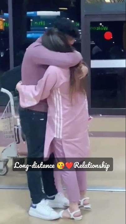 Long distance relationship 🥺❣️ #shorts #ytshorts #couple #viral #longdistancerelationship